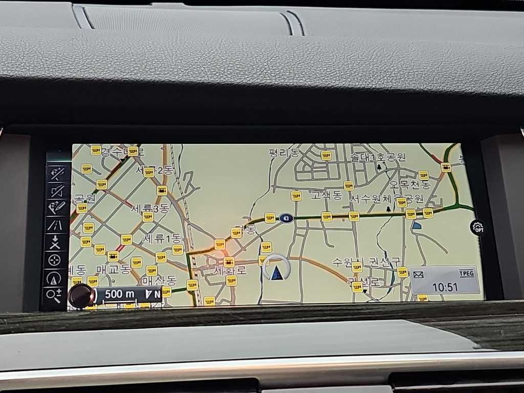BMW Gran Turismo — photo 15