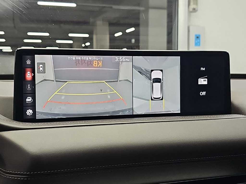 Genesis GV80 — photo 15