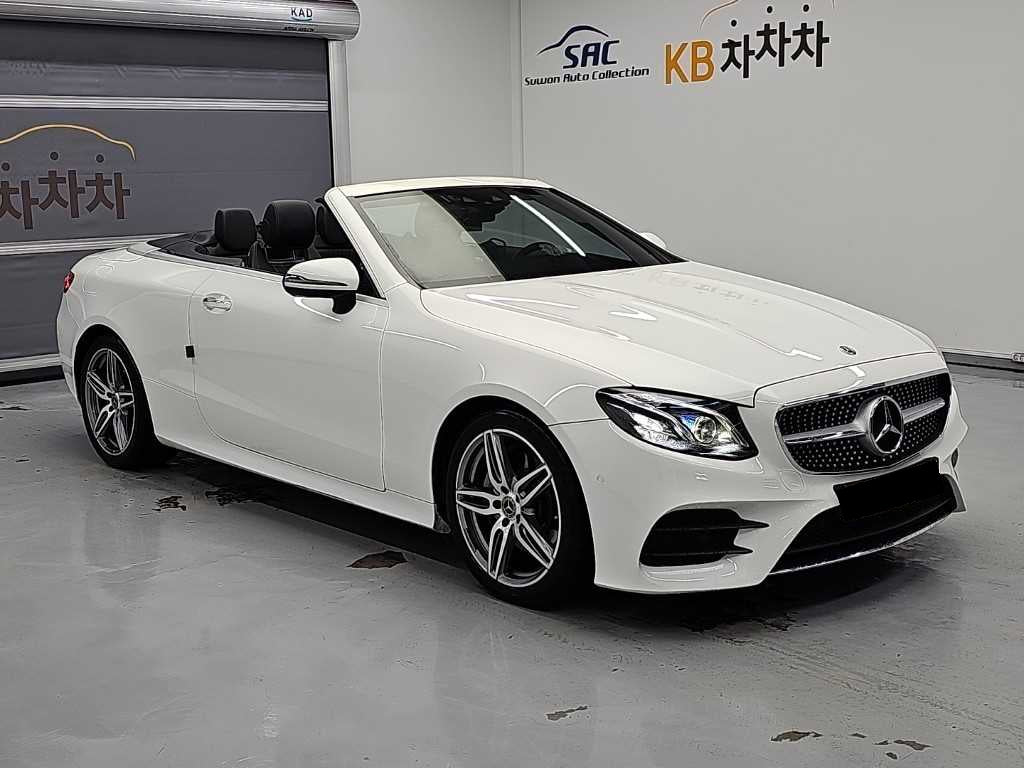 Mercedes-Benz E-Class — photo 03