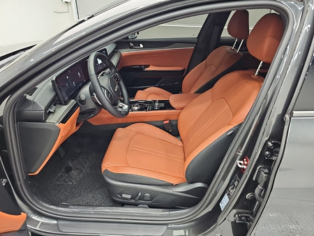Kia K5 — photo 11