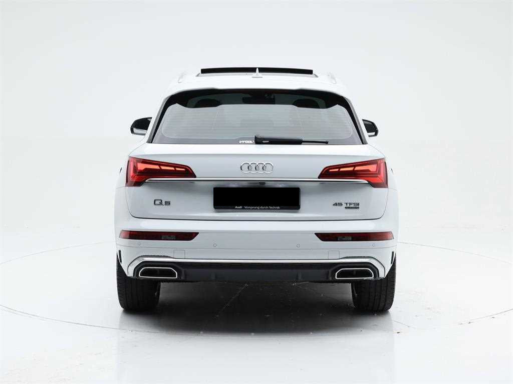 Audi Q5 — photo 05