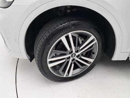Audi Q5 — photo 20