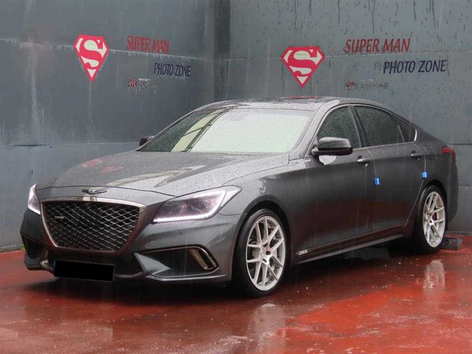 Genesis G80 — photo 01