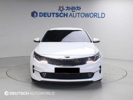 Kia K5 — photo 03