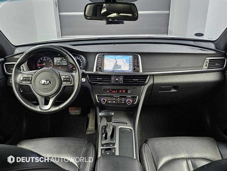 Kia K5 — photo 07
