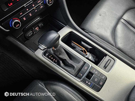 Kia K5 — photo 09