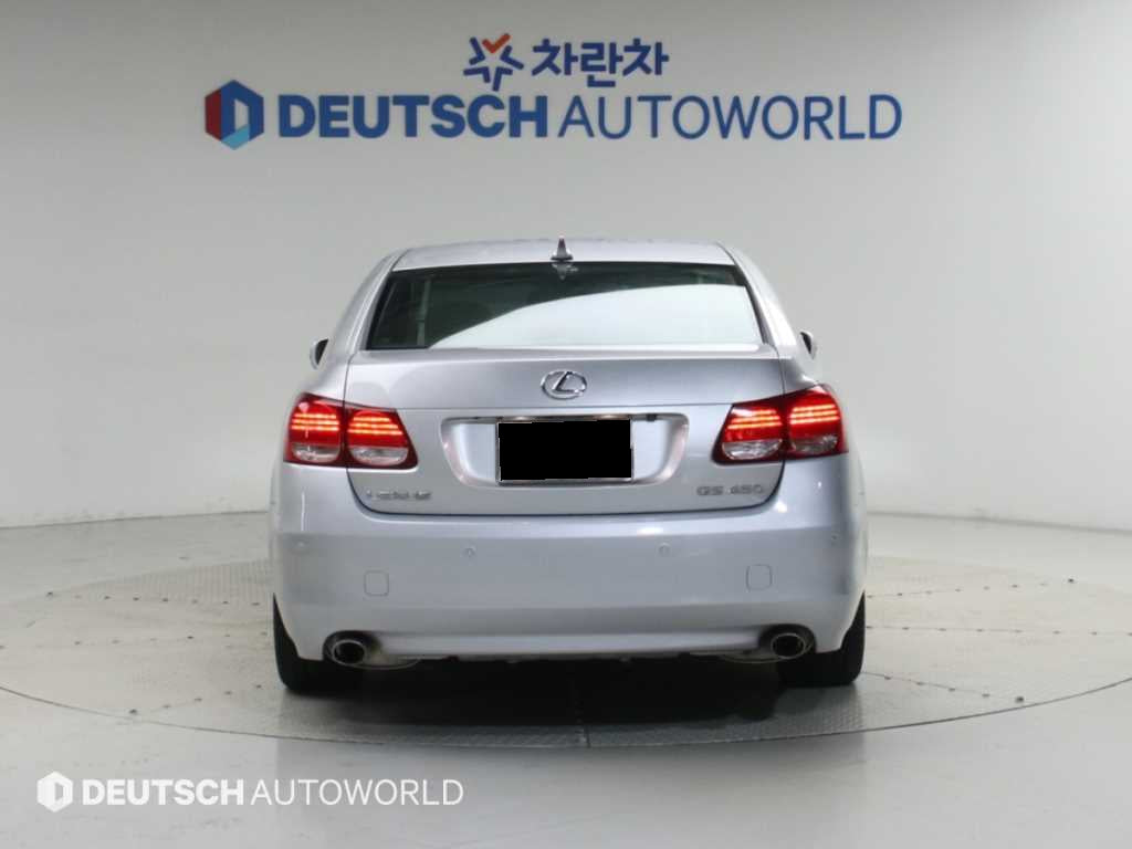 Lexus GS — photo 04