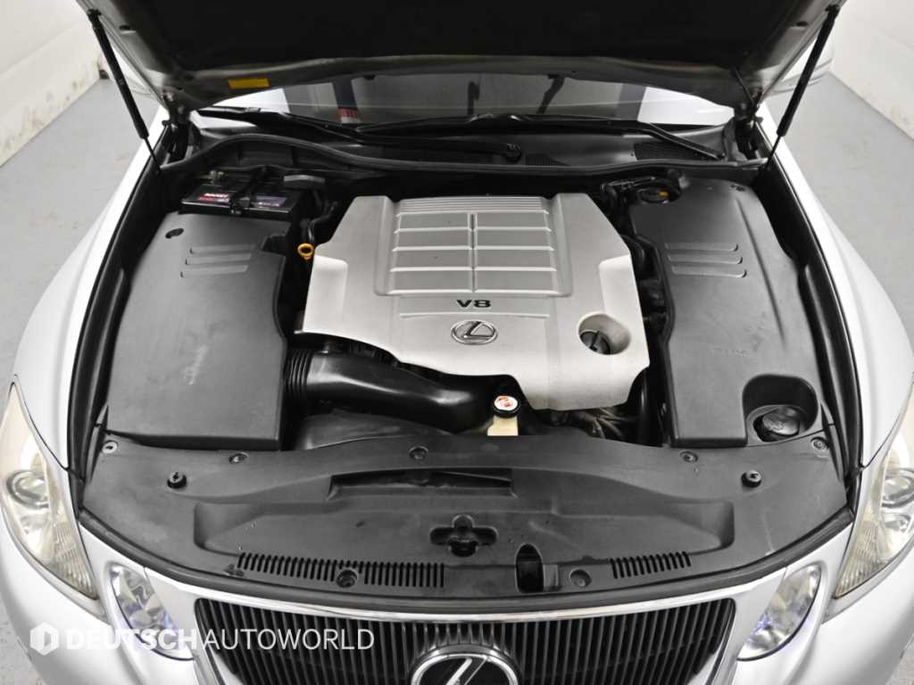 Lexus GS — photo 06