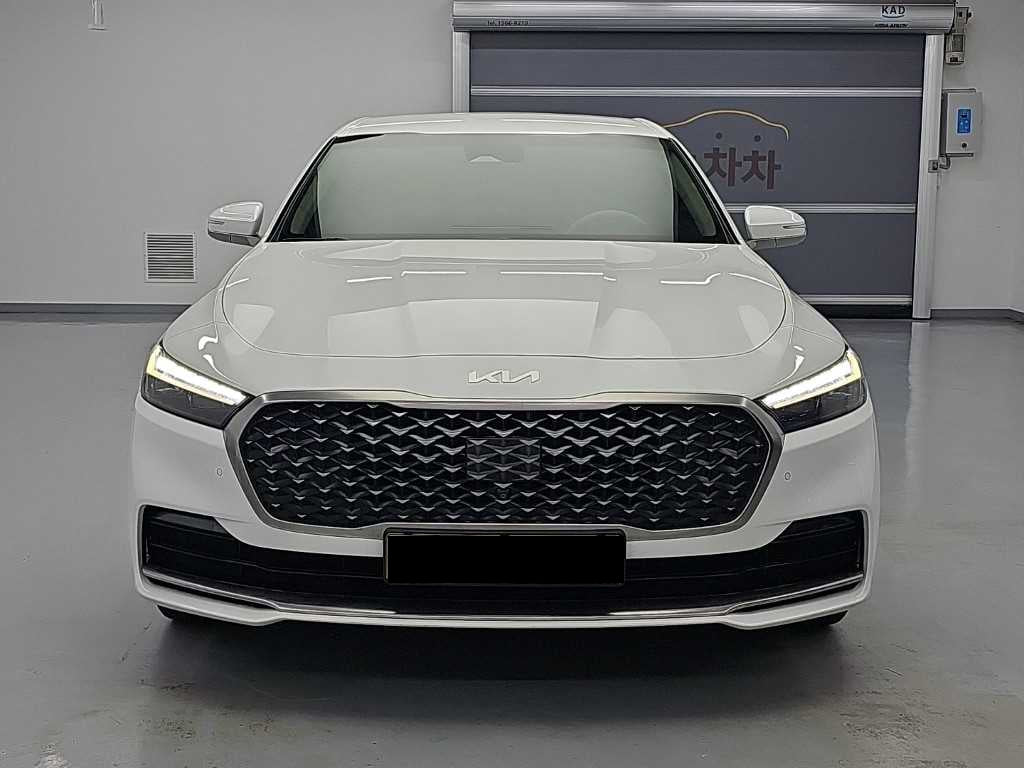 Kia K9 — photo 02