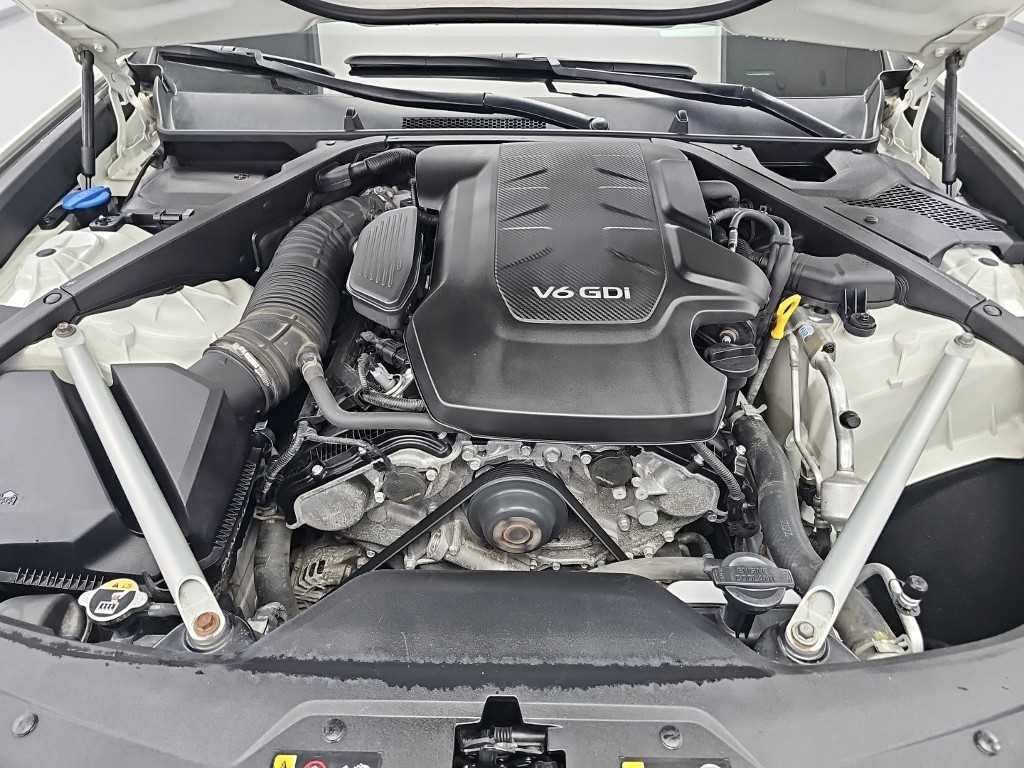 Kia K9 — photo 05