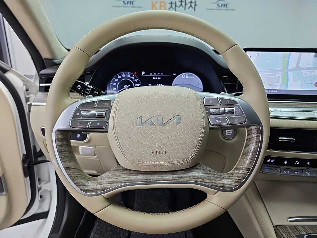 Kia K9 — photo 09