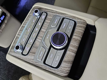 Kia K9 — photo 14