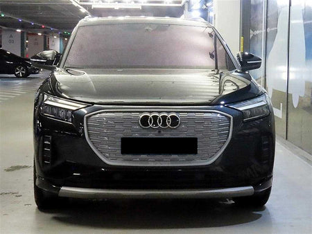 Audi Q4 e-tron — photo 02