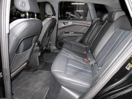 Audi Q4 e-tron — photo 07