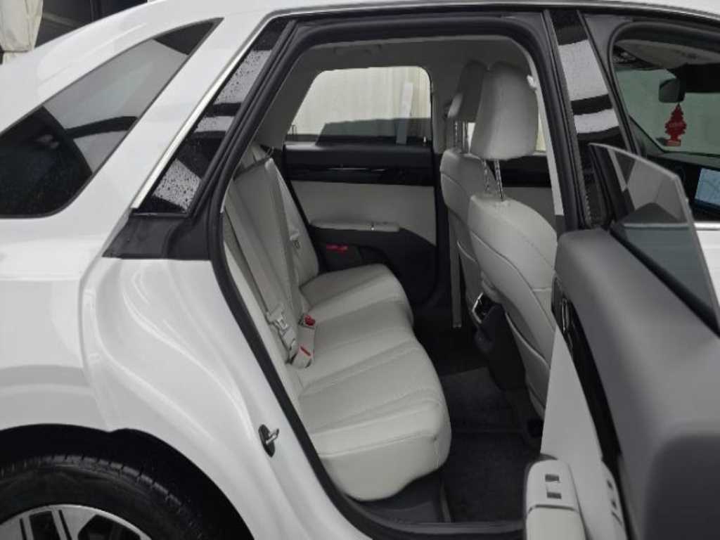Hyundai Grandeur — photo 17