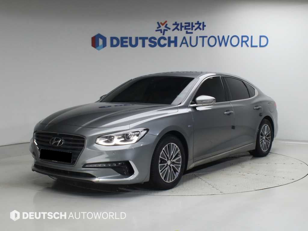Hyundai Grandeur — photo 01
