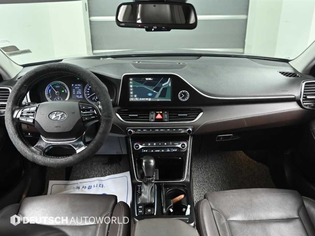 Hyundai Grandeur — photo 07