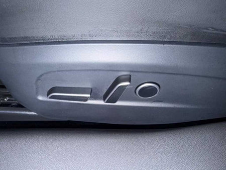 Tesla Model 3 — photo 12