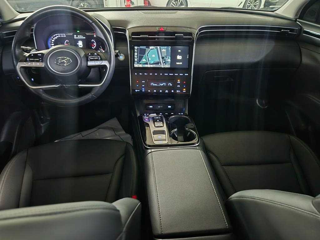Hyundai Tucson — photo 08