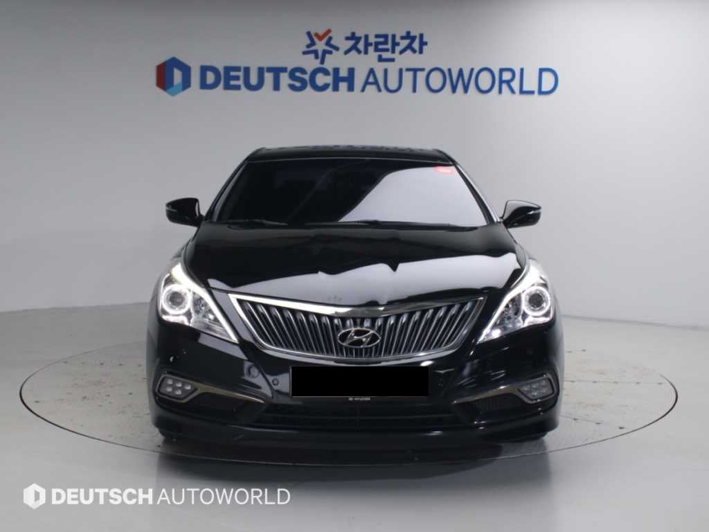 Hyundai Grandeur — photo 03