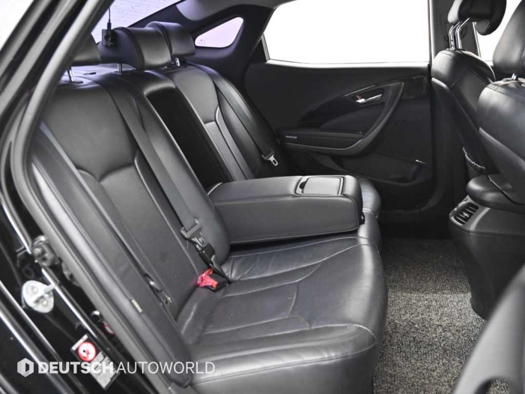 Hyundai Grandeur — photo 12