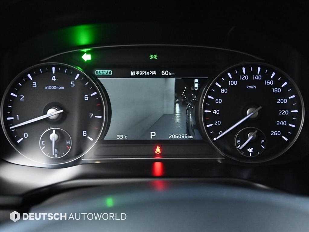 Kia K9 — photo 08