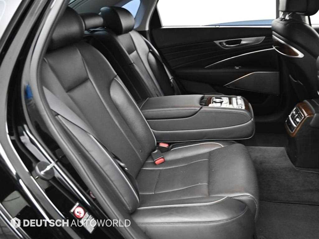 Kia K9 — photo 12
