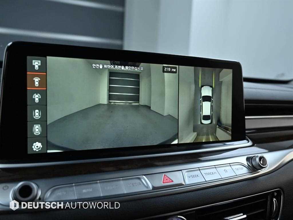 Kia K9 — photo 15