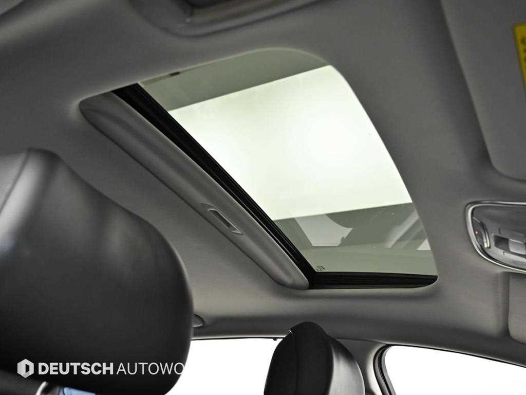 Kia K9 — photo 18