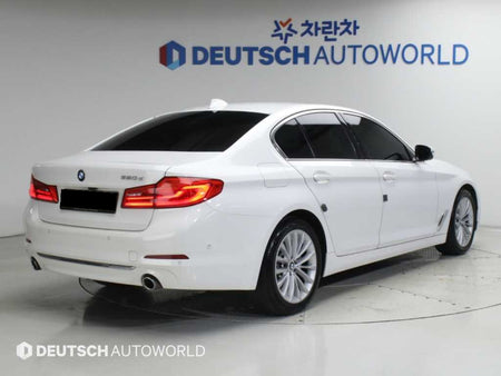 BMW 5-Series — photo 02