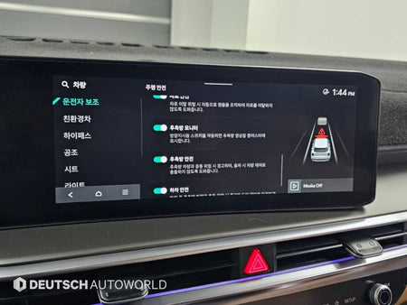 Kia Sorento — photo 17