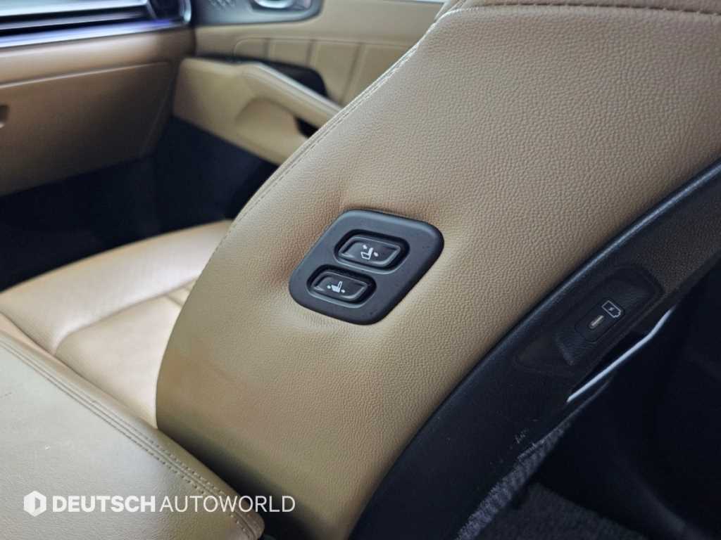 Kia Sorento — photo 18
