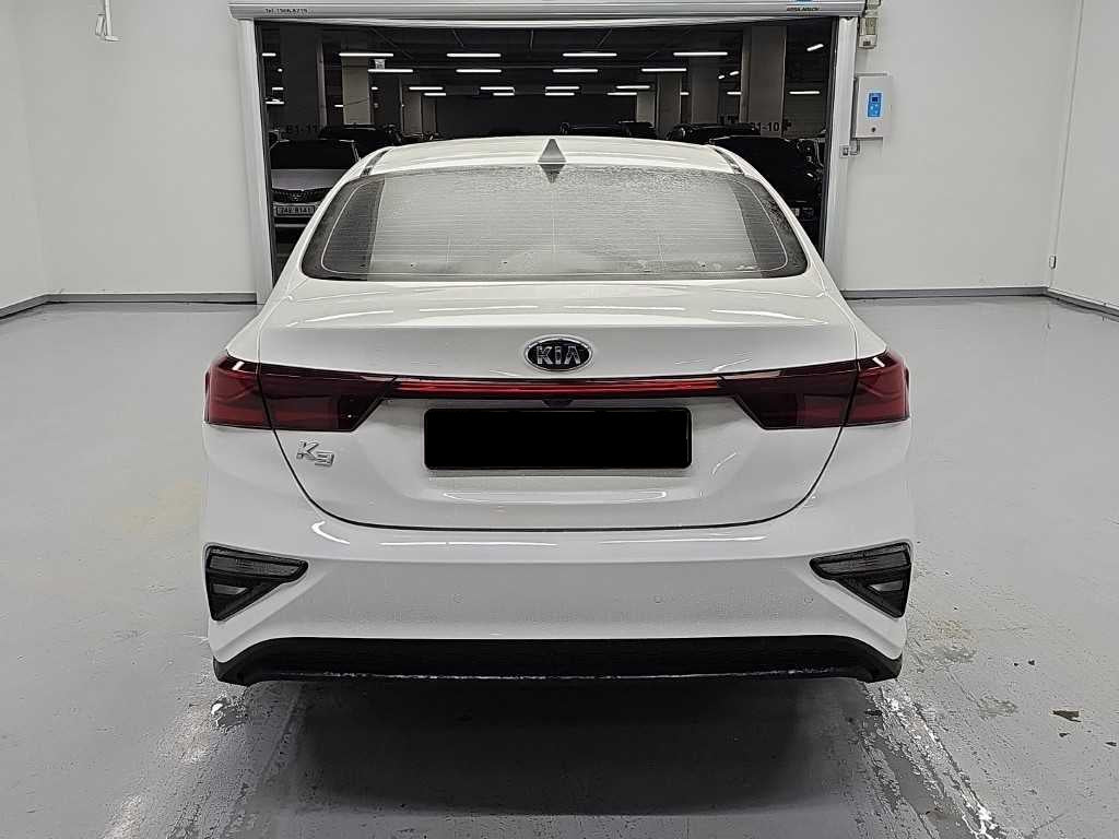Kia K3 — photo 03