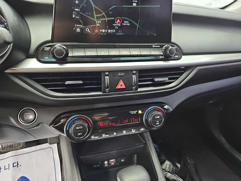Kia K3 — photo 10