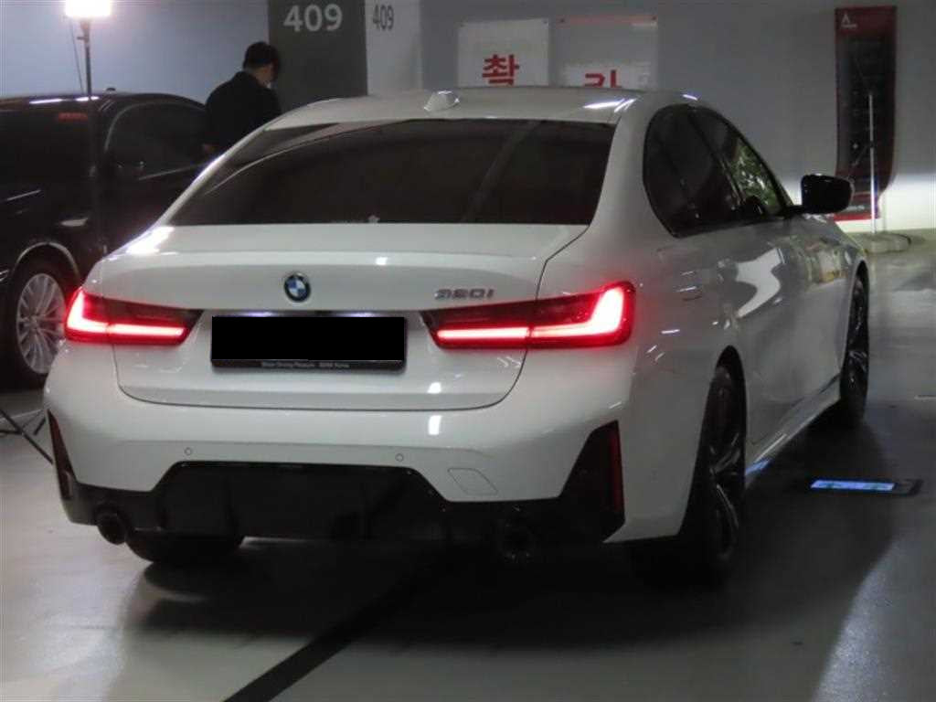 BMW 3-Series — photo 03