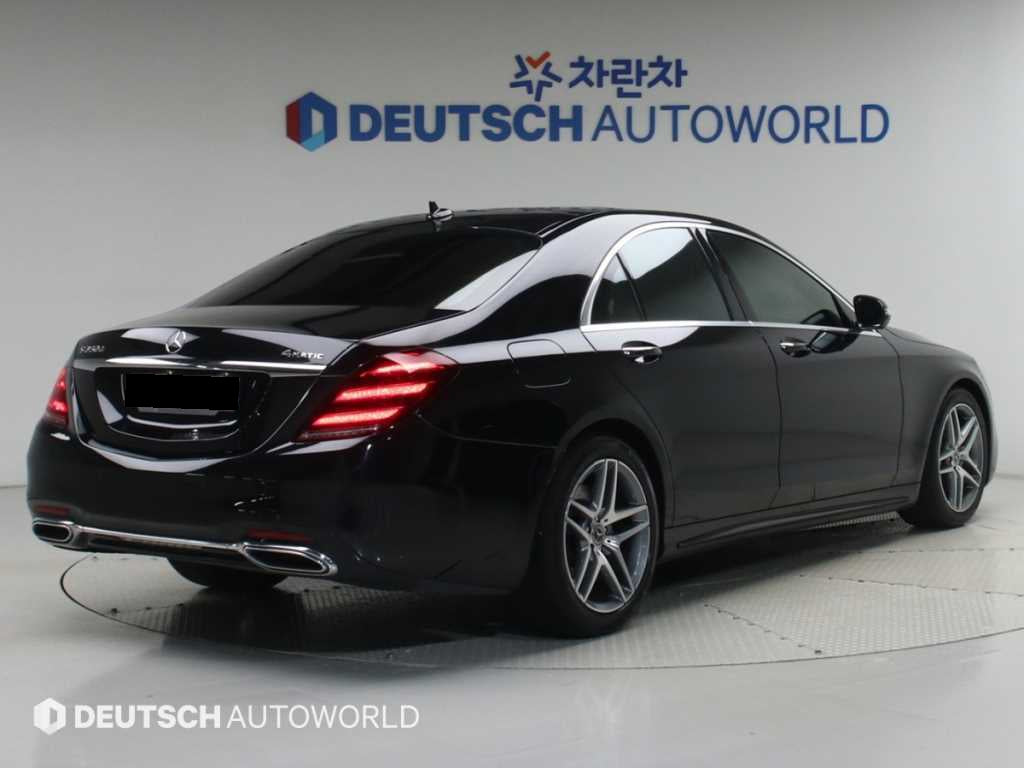 Mercedes-Benz S-Class — photo 03