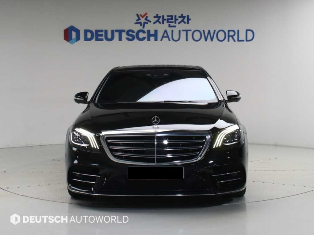 Mercedes-Benz S-Class — photo 04