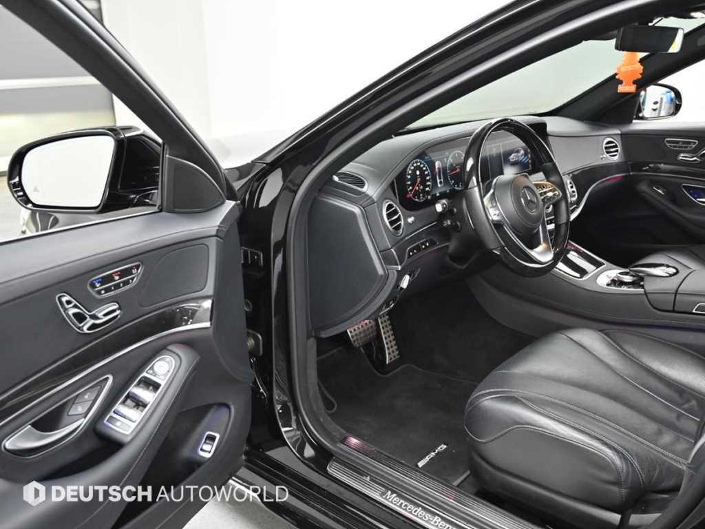 Mercedes-Benz S-Class — photo 12
