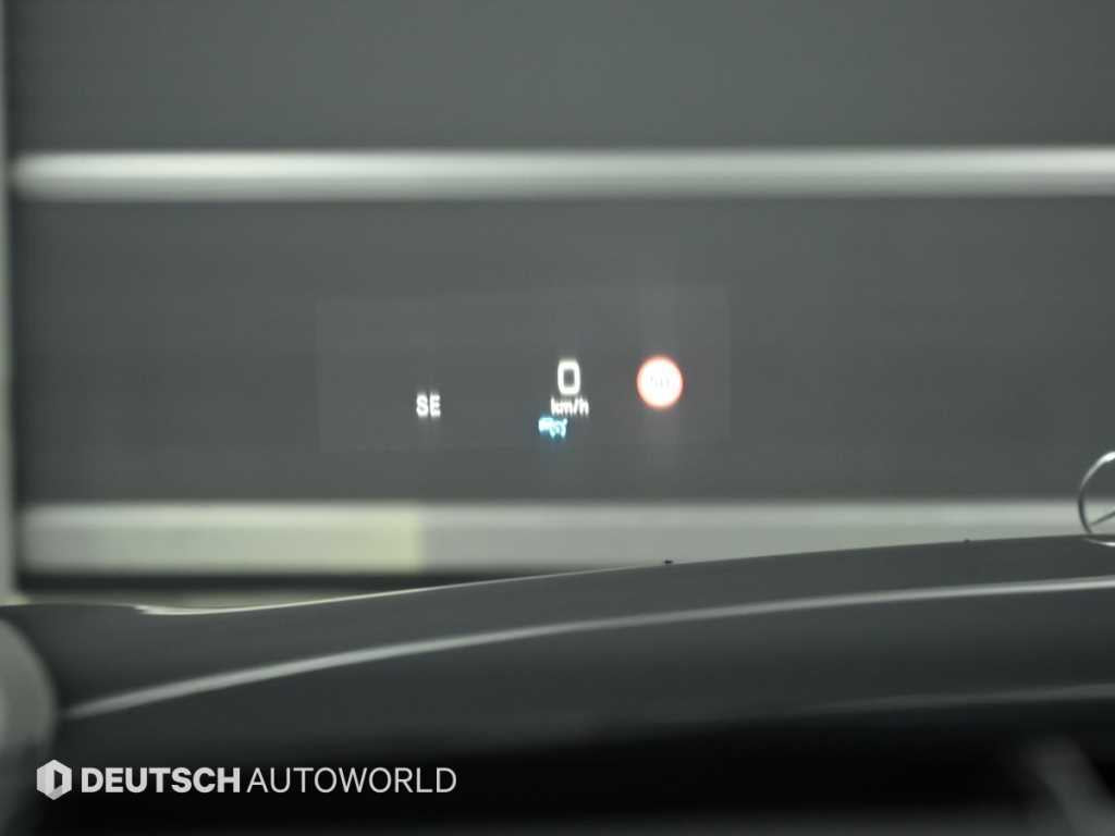 Mercedes-Benz S-Class — photo 18