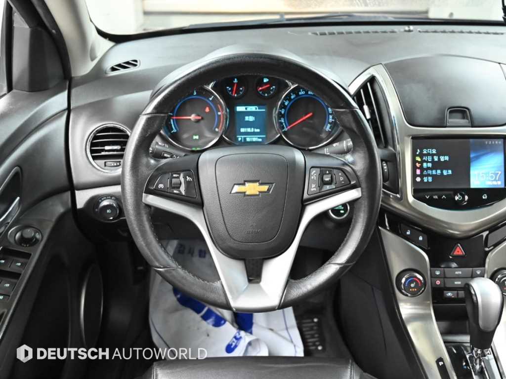 CHEVROLET Cruze — photo 13