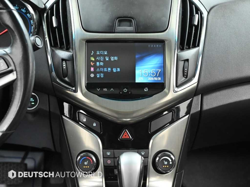 CHEVROLET Cruze — photo 14