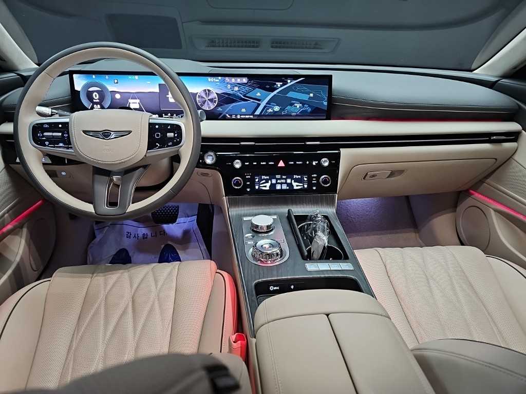 Genesis G80 — photo 07