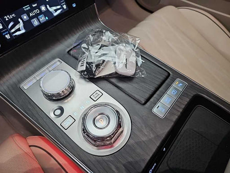 Genesis G80 — photo 08