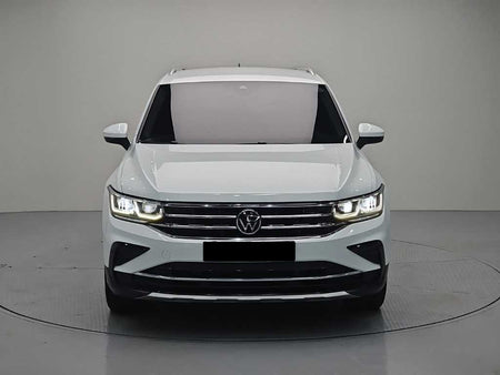 Volkswagen Tiguan — photo 02