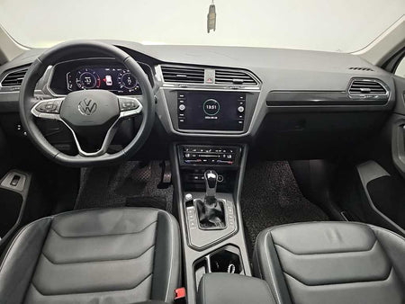 Volkswagen Tiguan — photo 07