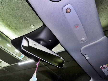 Tesla Model Y — photo 15