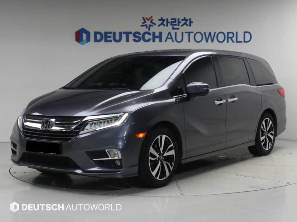 Honda Odyssey — photo 01