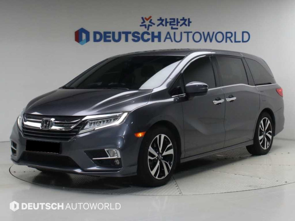 Honda Odyssey — photo 01