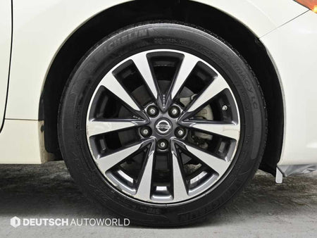 Nissan Altima — photo 05