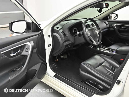 Nissan Altima — photo 11